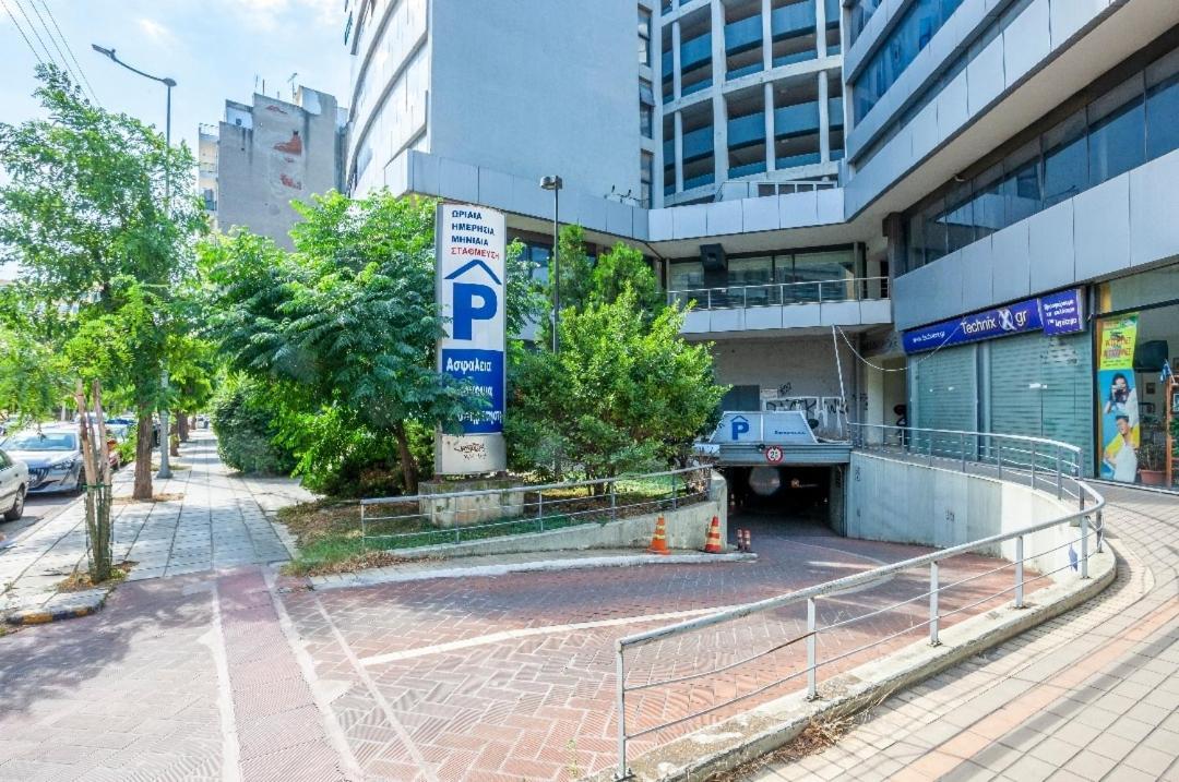 Railway Area Studio Parking Thessaloniki Exterior foto