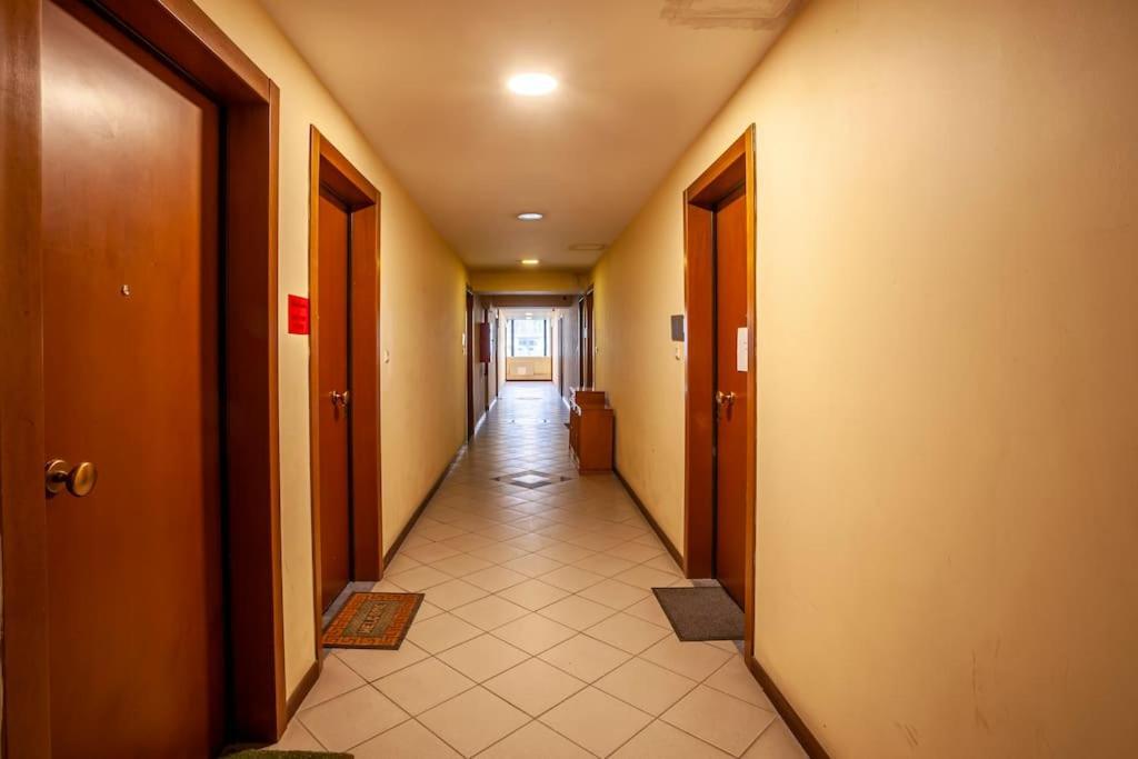 Railway Area Studio Parking Thessaloniki Exterior foto